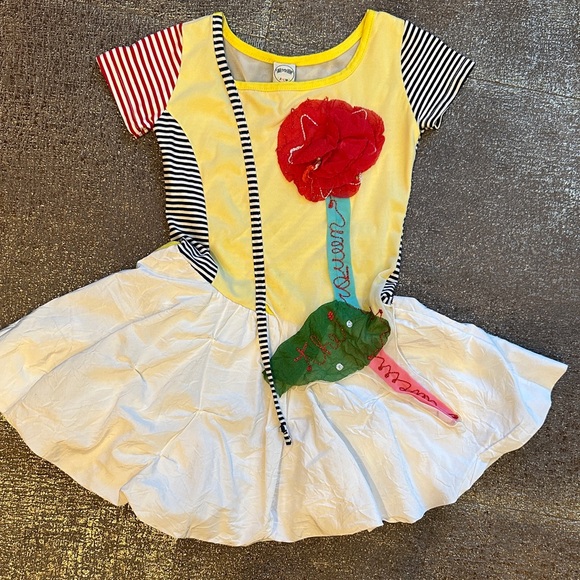 Save The Queen Yellow and Red Floral Top - Picture 1 of 3